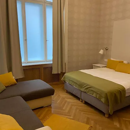 Pensión The Cream 3*