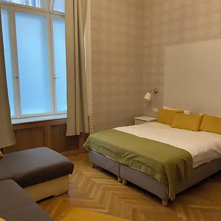 The Cream 3* Budapeszt