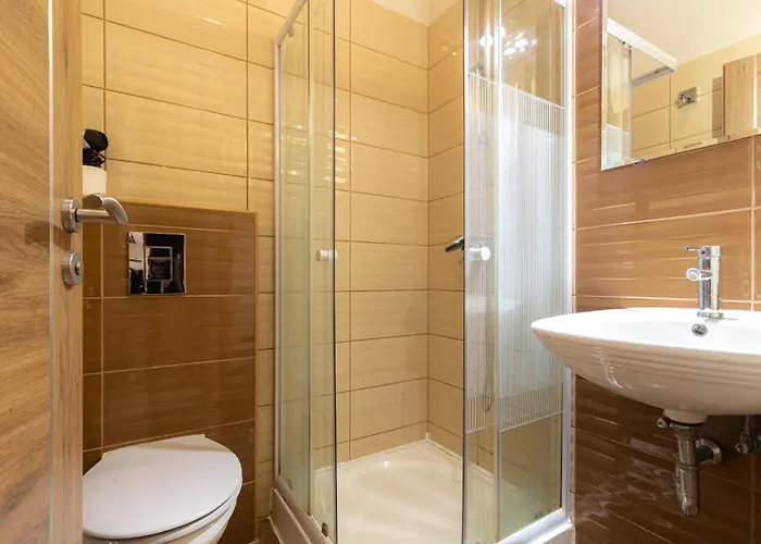 The Cream 3* Βουδαπέστη