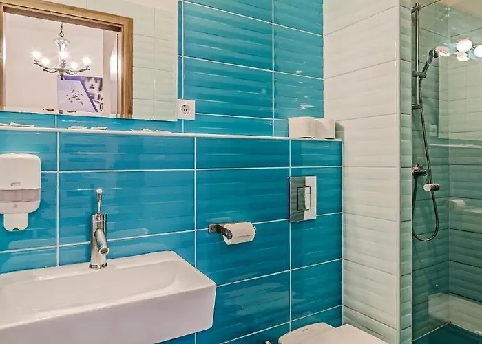 Πανσιόν The Cream